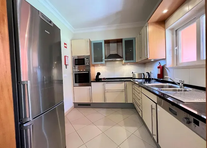 Victoria Gardens With Pool By Homing * Vilamoura