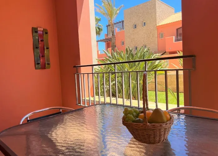 Victoria Gardens With Pool By Homing Apartment *