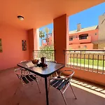 Victoria Gardens With Pool By Homing * فيلامورا